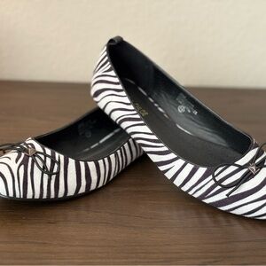 Chase + Chloe Zebra Print Flats with Bow